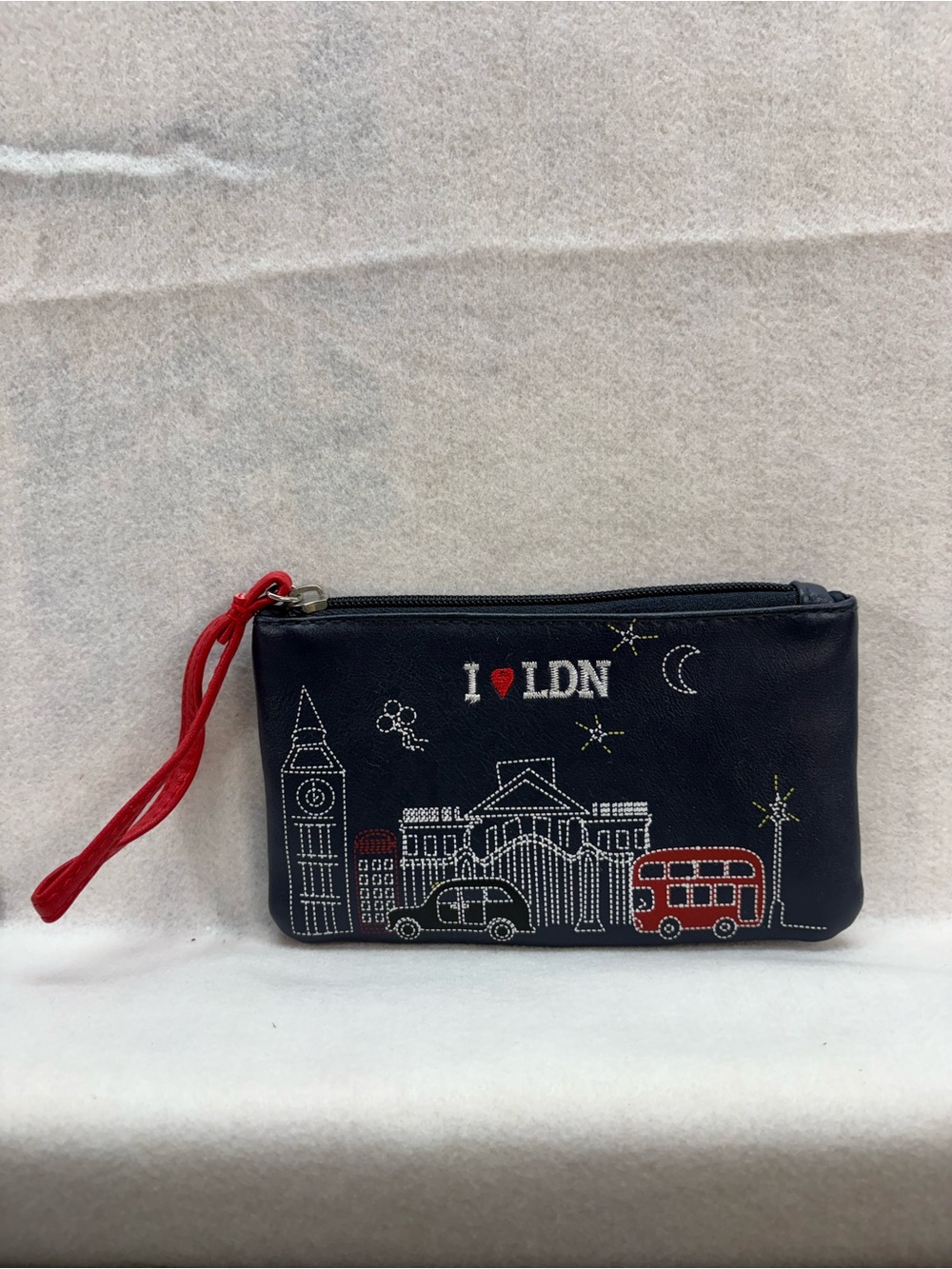 Atmosphere I Love London LDN Wristlet Clutch Coin Purse Travel Pouch Black Red - Picture 5 of 6